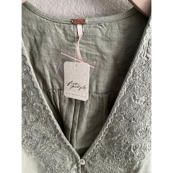 Free People Laurie Embroidered Blouse / Green Tea Leaves - Picture 2 of 6